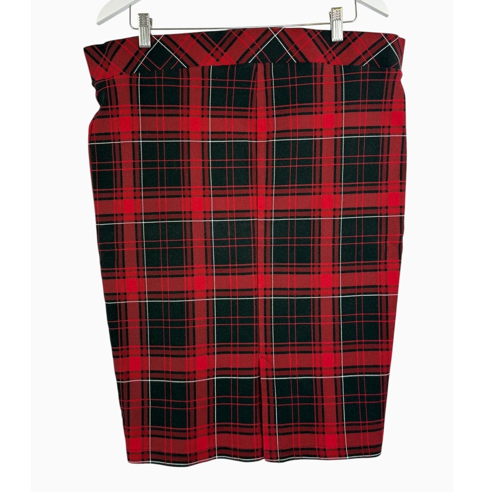 Torrid Women's Size 2 18/20 Red Black Plaid Ponte Pencil Skirt Stretch